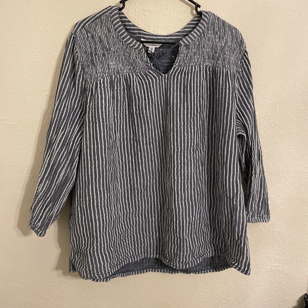 Casual blouse like top
